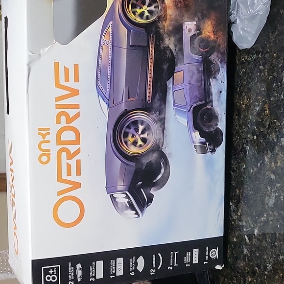 ANKI Overdrive Fast and Furious Racetrack